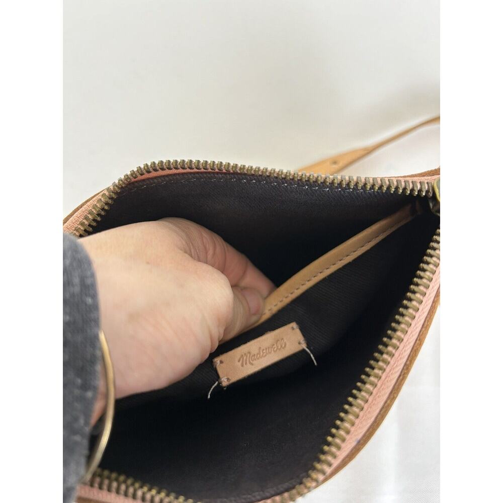 MADEWELL The Simple Crossbody Bag Camel Leather - Picture 8 of 11